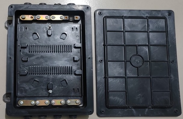 Tj Box 8 Port With Pitol